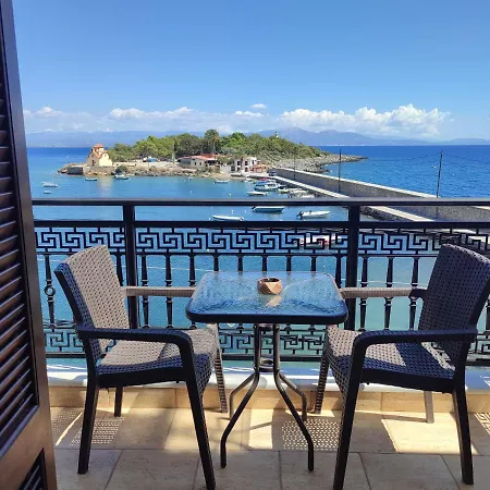 Ferienwohnung L' Atoll D' Helene Gythio Exterior foto